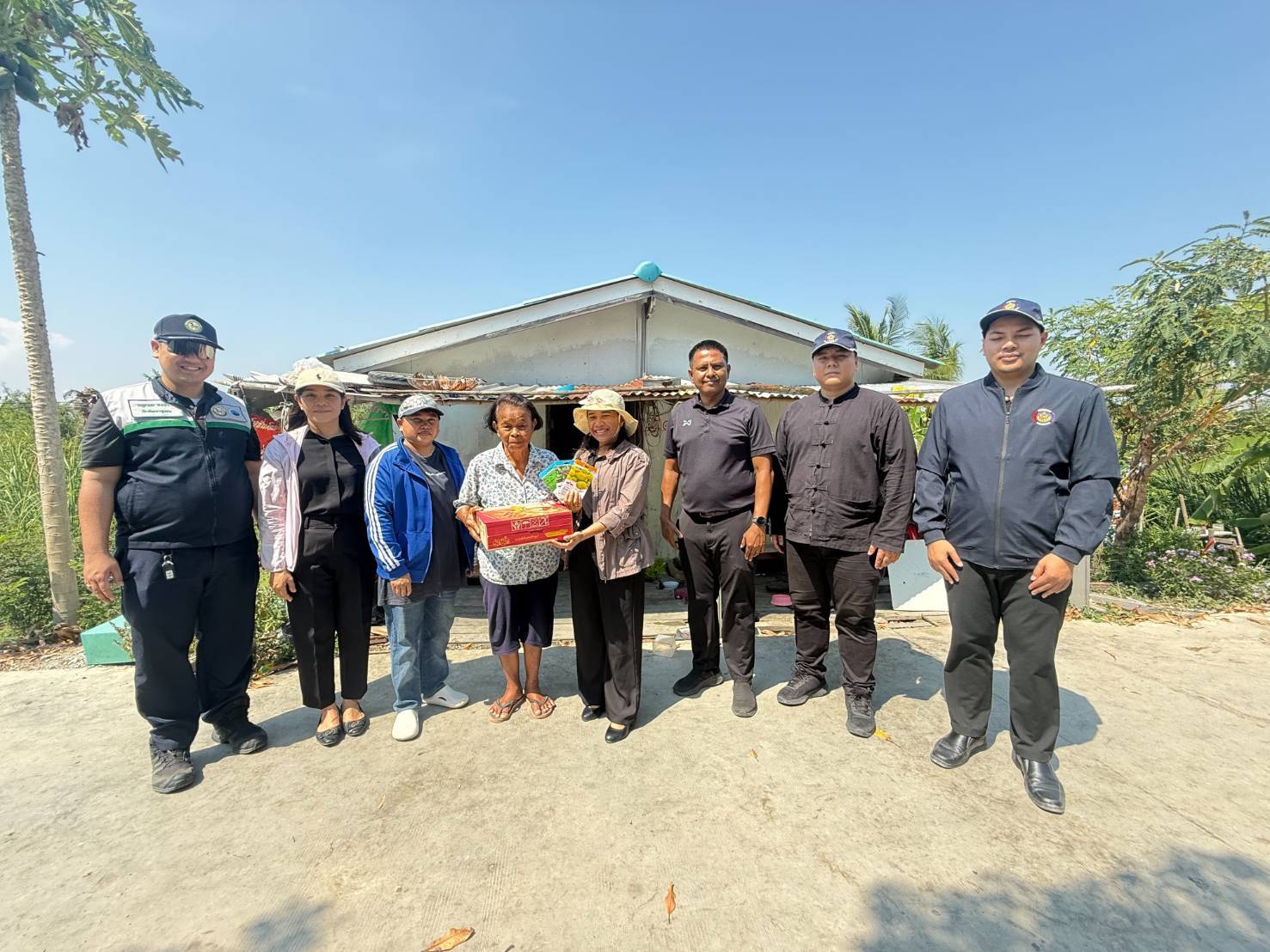 ✨ พช.บางเสาธงเตรียมความพร้อมการติดตามการดำเนินงานศูนย์อำนวยการปฏิบัติการขจัดความยากจนและพัฒนาคนทุกช่วงวัยอย่างยั่งยืนตามหลักปัญาของเศรษฐกิจพอเพียงอำเภอบางเสาธง